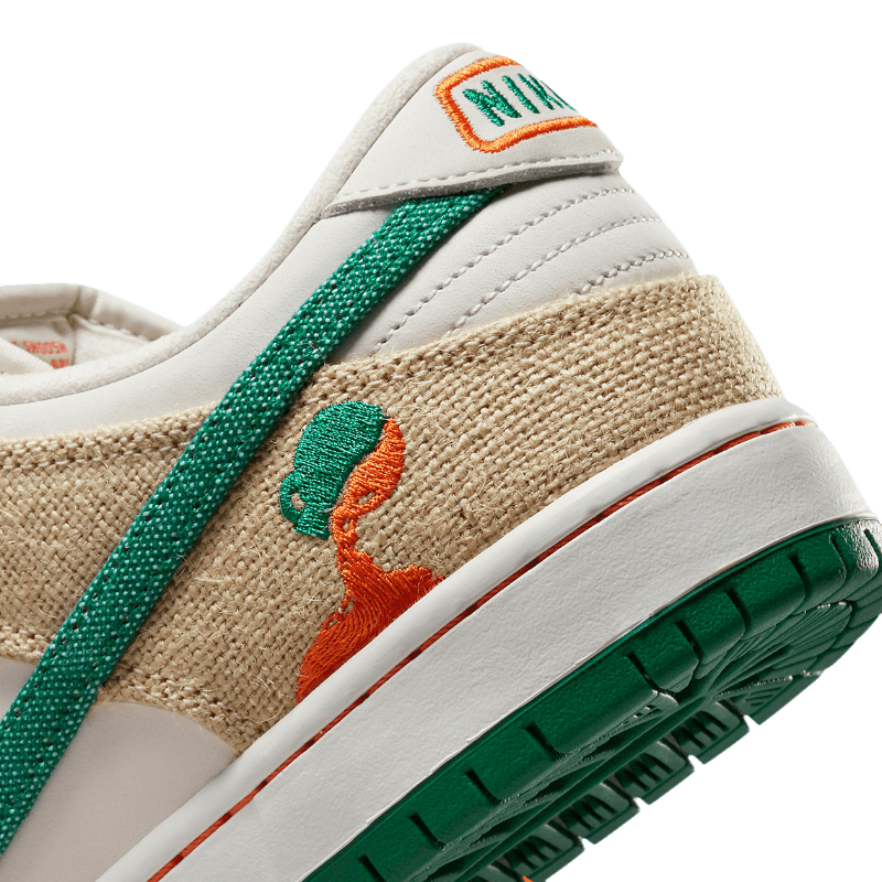 Dunk Low SB x Jarritos