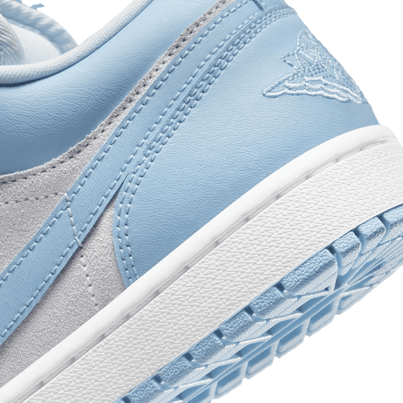 Air Jordan 1 Low University Blue
