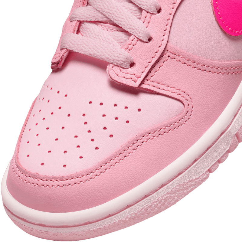 Dunk Low Triple Pink