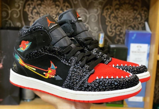 Nike Air Jordan 1 Mid Siempre Família