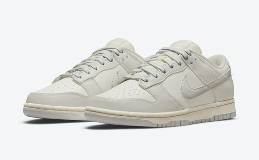 Nike Dunk Low Light Bone