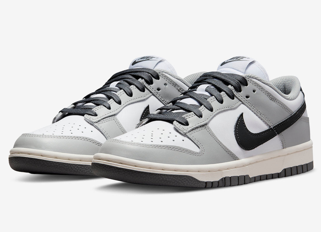 Nike Dunk Low “Light Smoke Grey” está prestes a chegar nas lojas!