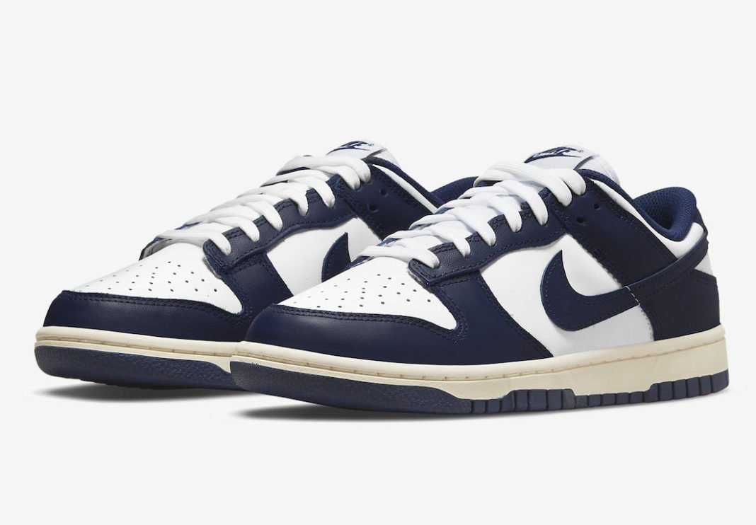 Dunk Low Vintage Navy