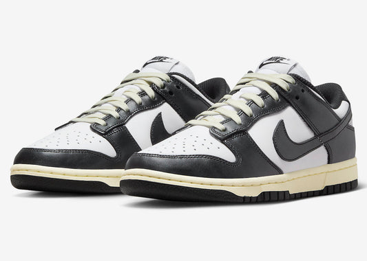 Dunk Low Vintage Panda