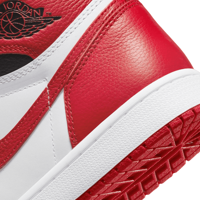 Air Jordan 1 High Heritage