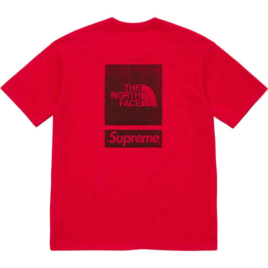 Camiseta The North Face x Supreme Vermelha