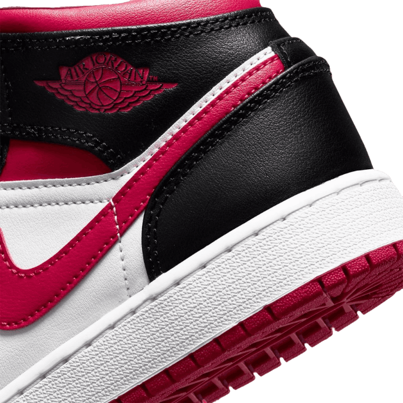 Air Jordan 1 Mid Very Berry