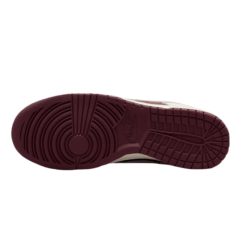 Dunk Low Premium Valentine's Day