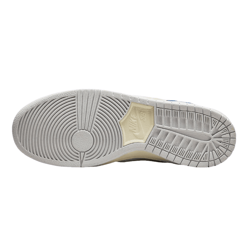 Dunk Low SB Fly Streetwear