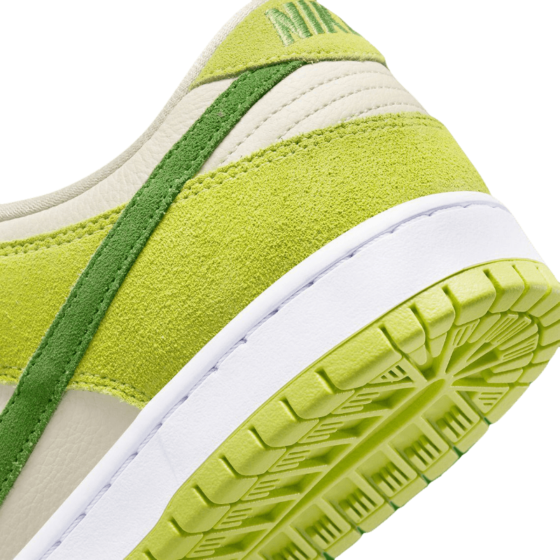 Dunk Low SB Green Apple
